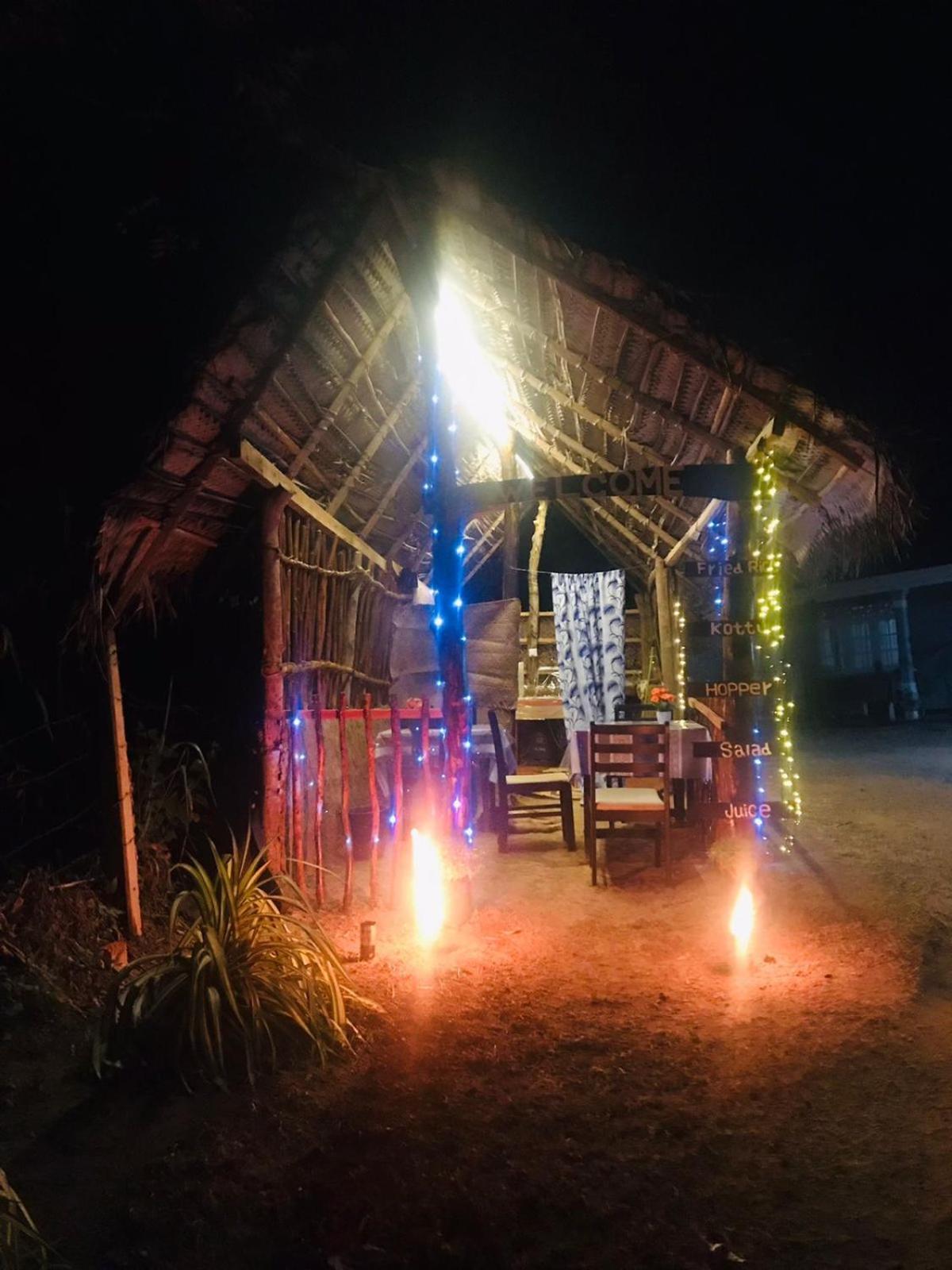 Tehan Homestay Zuid-Dikwella Buitenkant foto